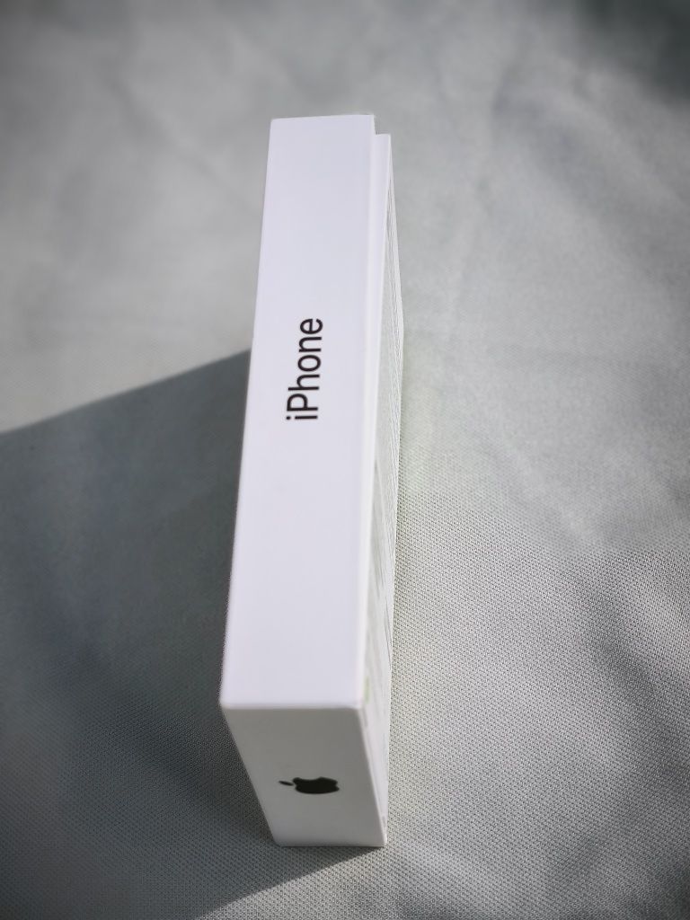 iPhone 16 Pro 1 TB, Black Titanium