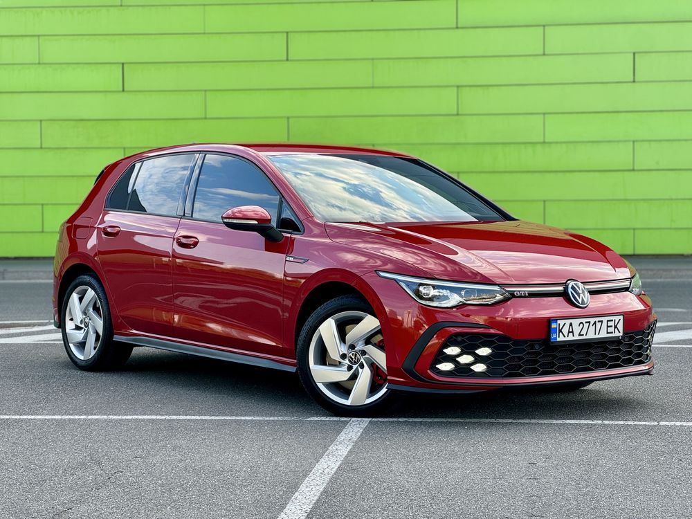 Volkswagen Golf GTI Official