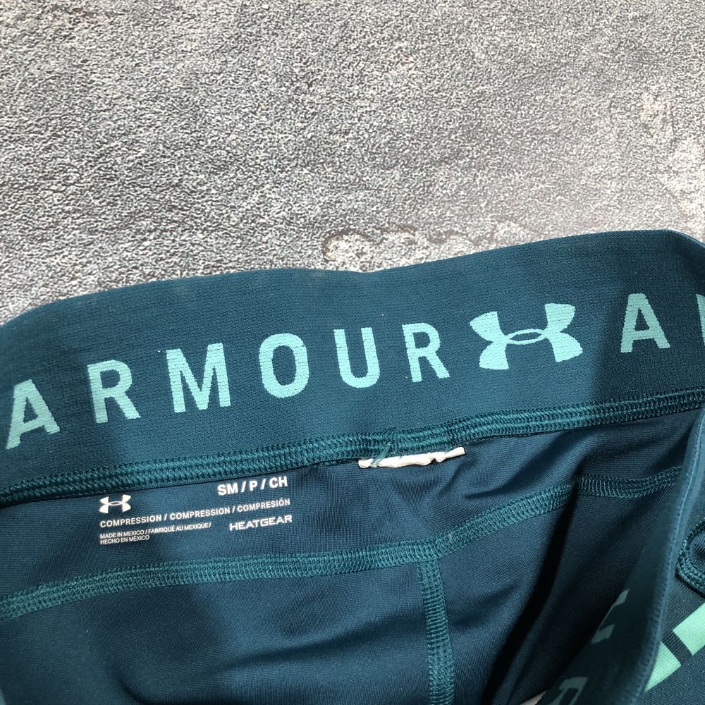 Спортивные лосины Under Armour размер S