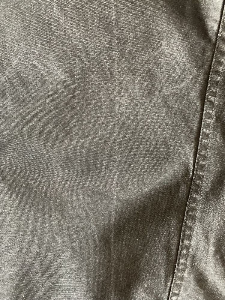 Czarne kimono do sportów walki