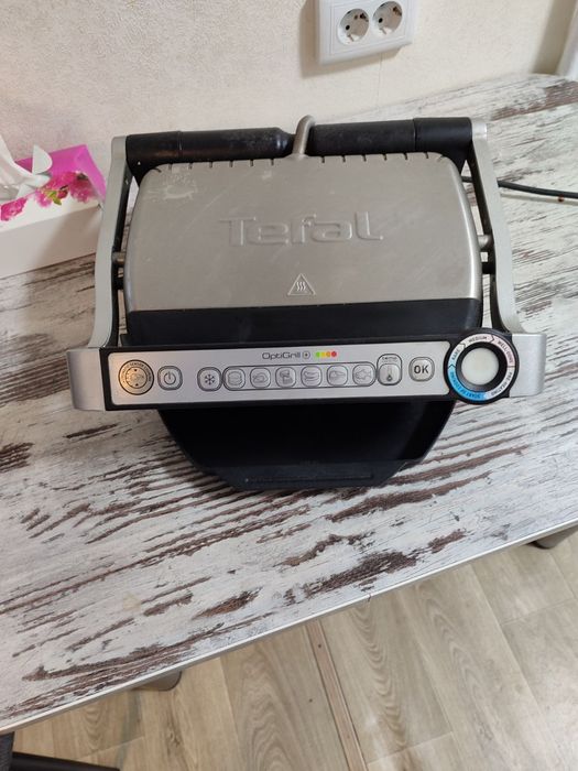 Електрогриль Tefal OptlGril