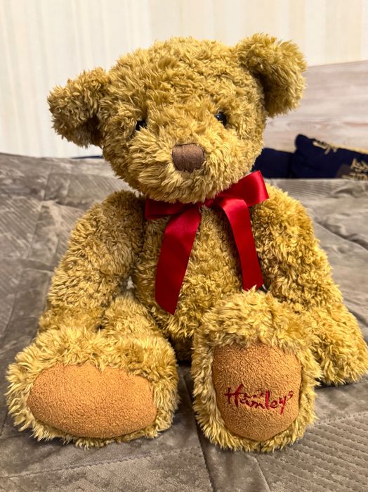 Гарні плюшеві ведмедики