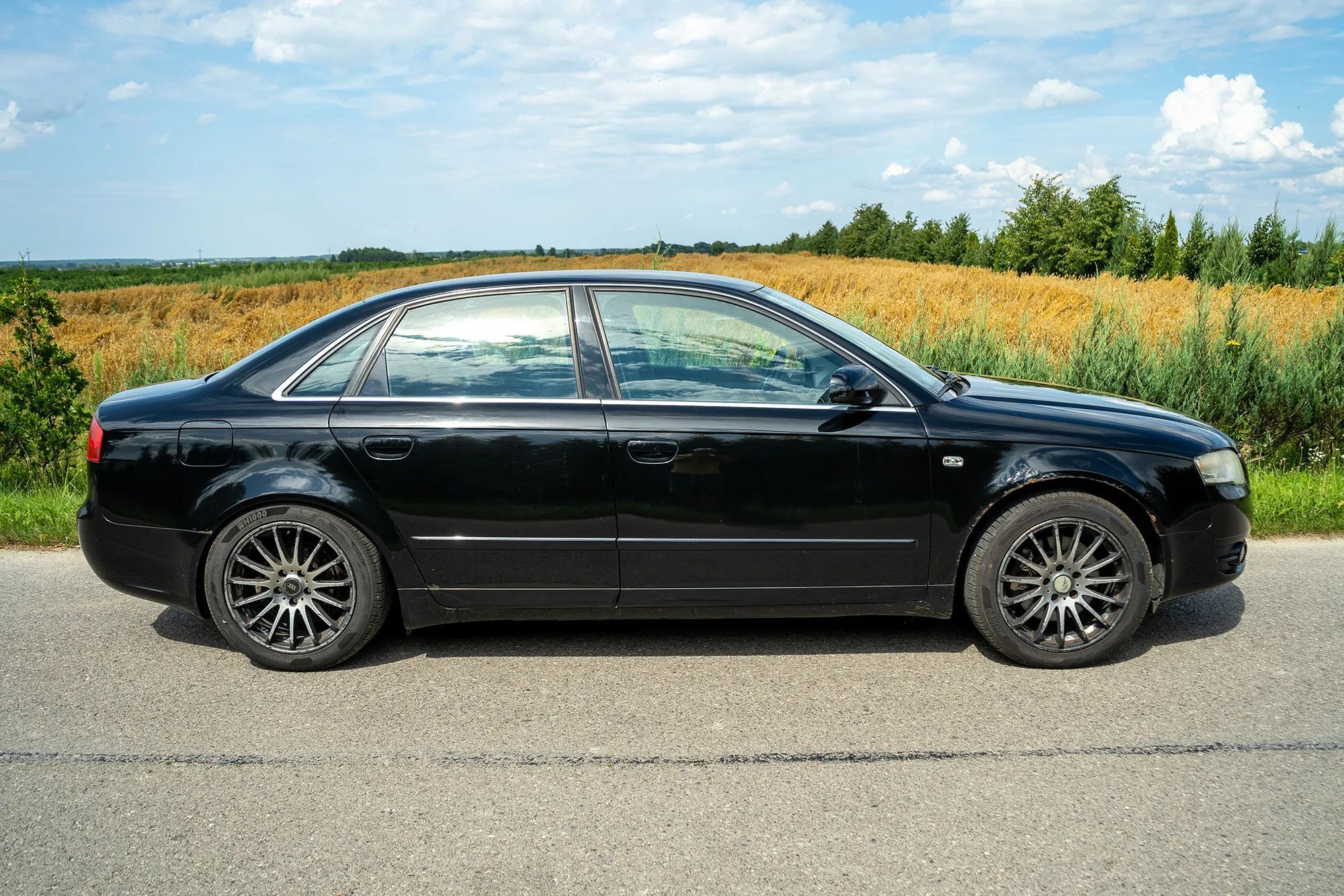 Audi A4 Audi A4 B7 1.8T sedan manual 2006 | niesprawny | do naprawy | jeździ