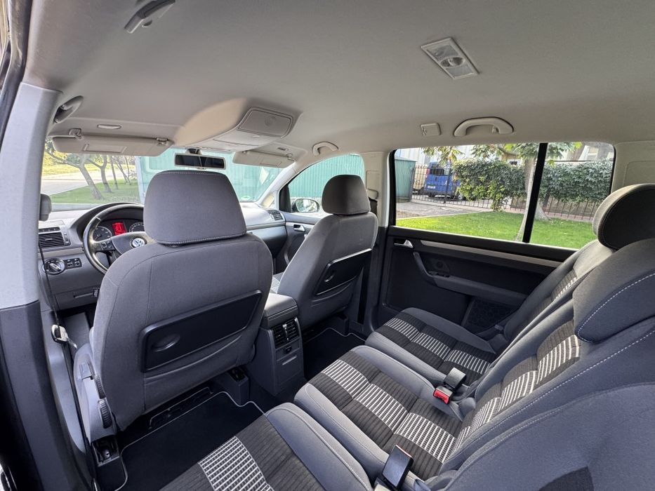 Volkswagen Touran 2009 р. 1,6mpi