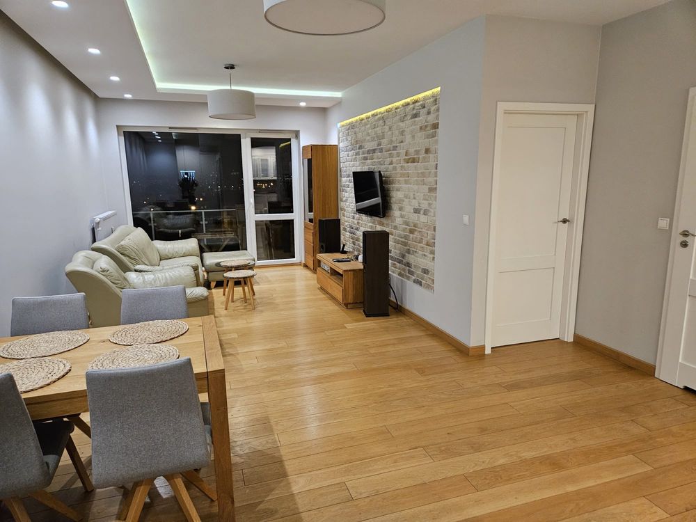 Wynajem mieszkania 56m2 na osiedlu Viniarnia Home