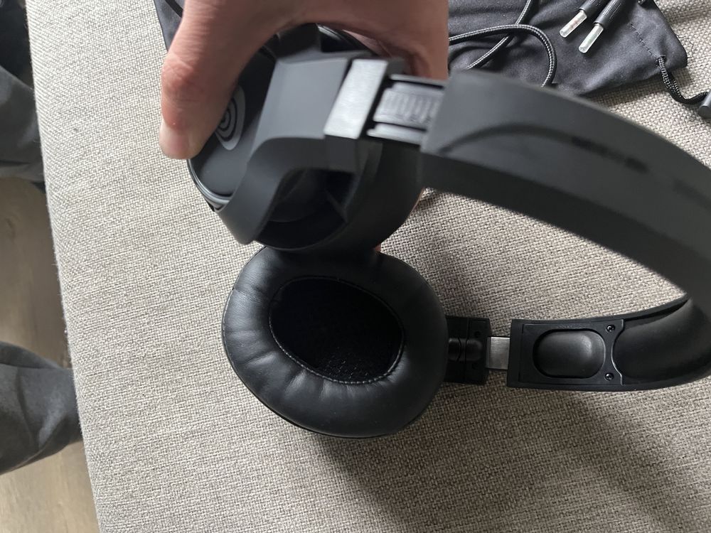 Sluchawki nauszne Genesis Argon 600 z mikrofonem adapter czarne