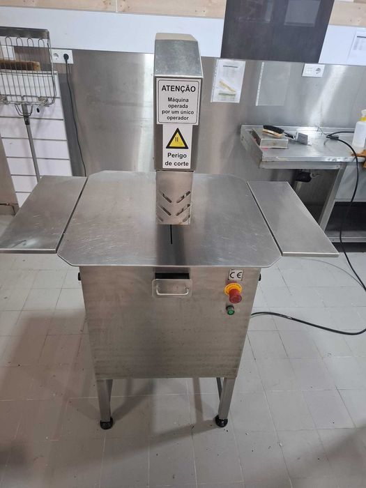 Maquina de corte de Bacalhau