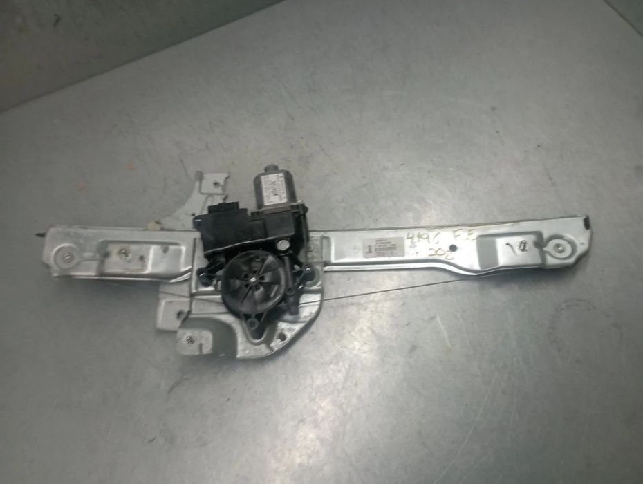 Elevador vidros frente esquerdo PEUGEOT 208