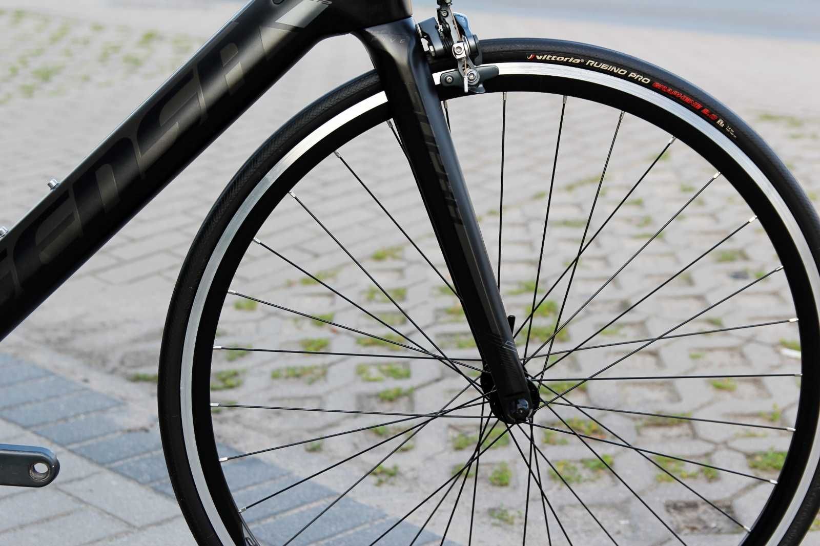 Rower szosowy SENSA GIULIA G2 Carbon Shimano Ultegra 2x11, roz. 61