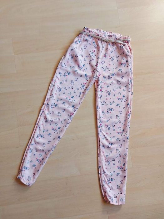 Spodnie dla dziewczynki różowe kwiatki r. 152, 11 lat, TAO