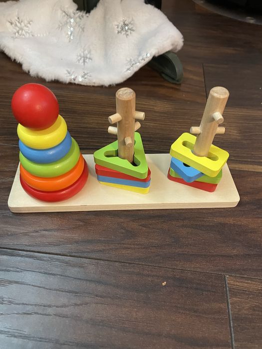 Продам пірамідку, розвивающий сортер