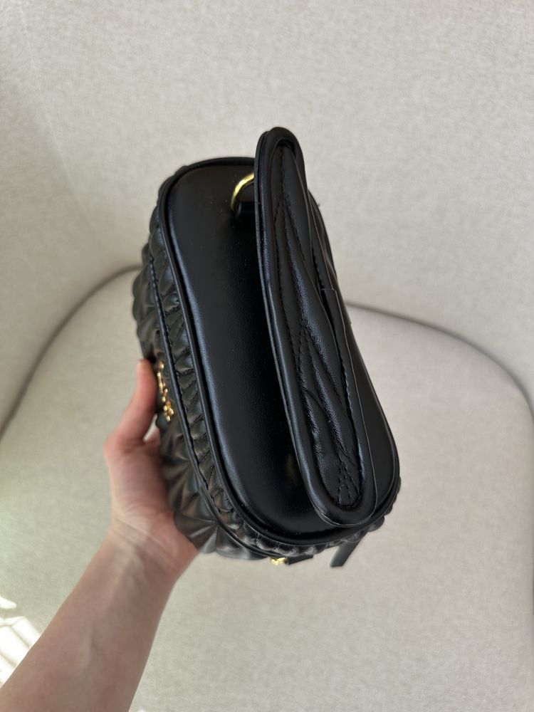 Torebka Miu Miu matelasse vanity black