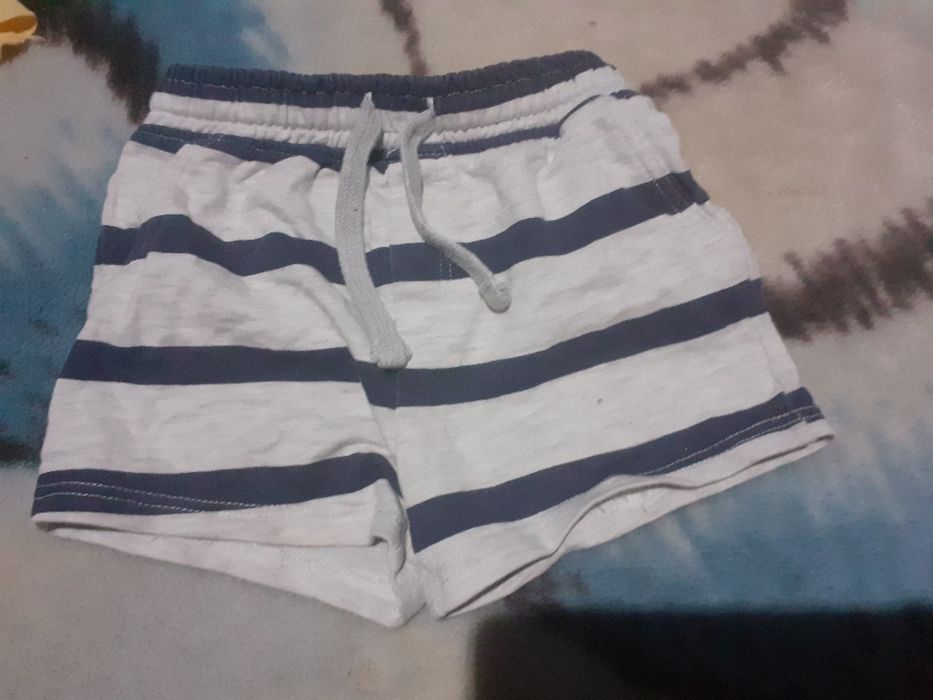 Vendo varias roupinhas de bebé