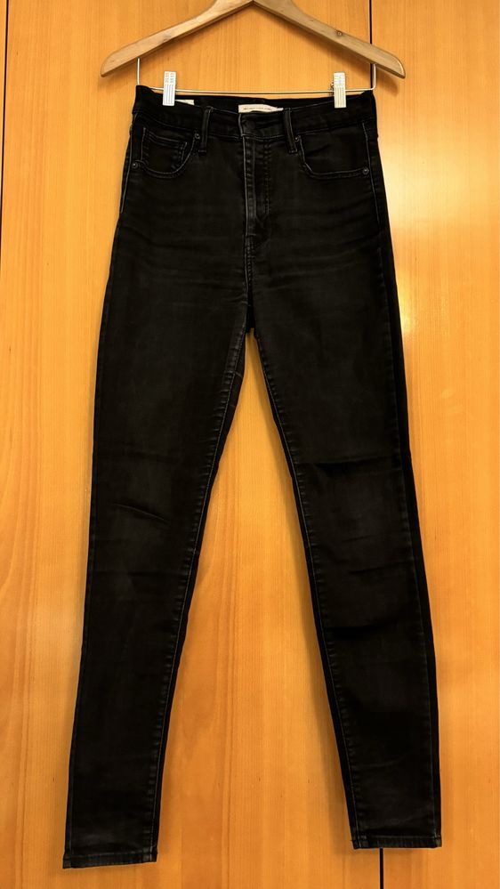Levi’s Jeans Mulher