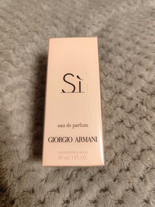 Si Giorgio Armani