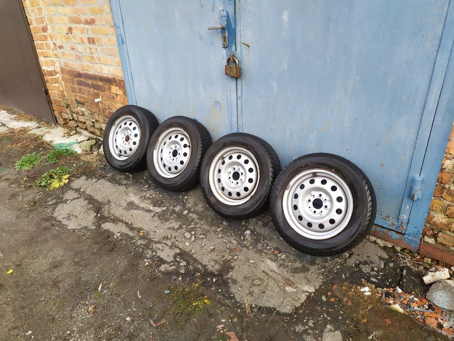 Хороший зимній комплект колес