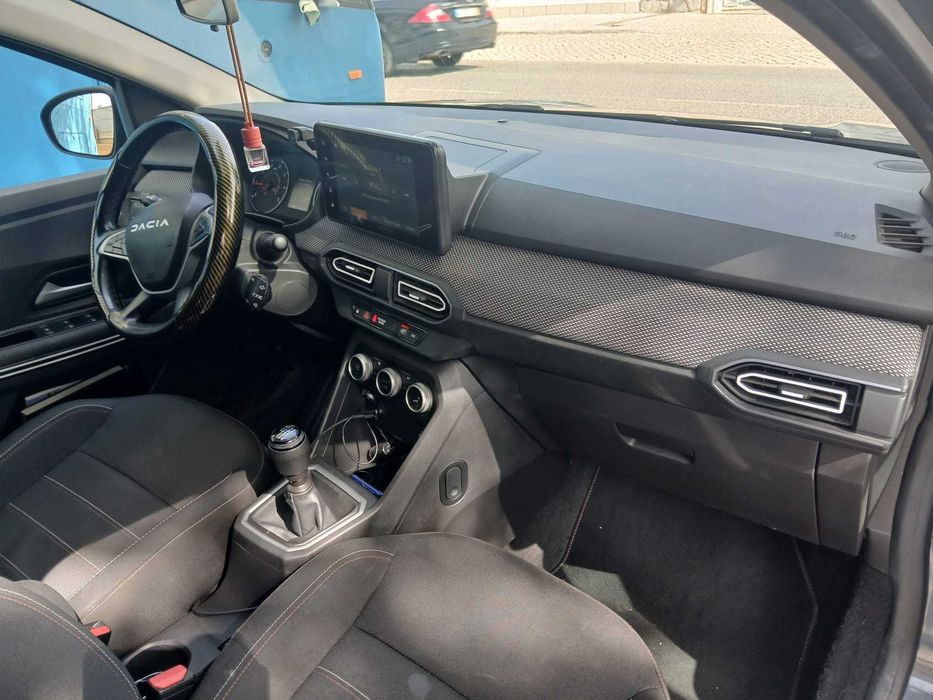 Não perca a chance de  adquirir um carro bom, bonito e barato