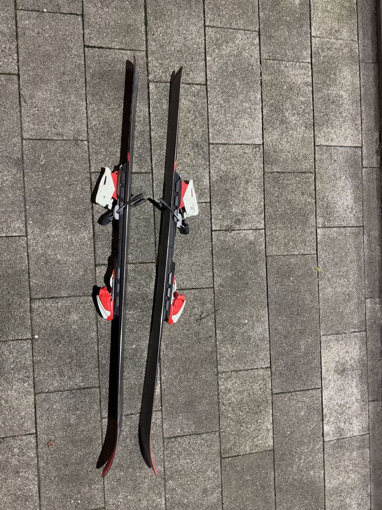 Narty dziecięce 120 cm Volkl + kijki gratis