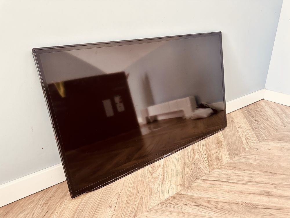 Samsung UE40ES6100 – 40" Full HD Smart TV + 3D!