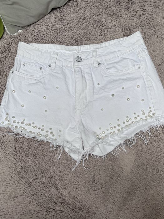 Białe dżinsowe spodenki perełki rozm S/M