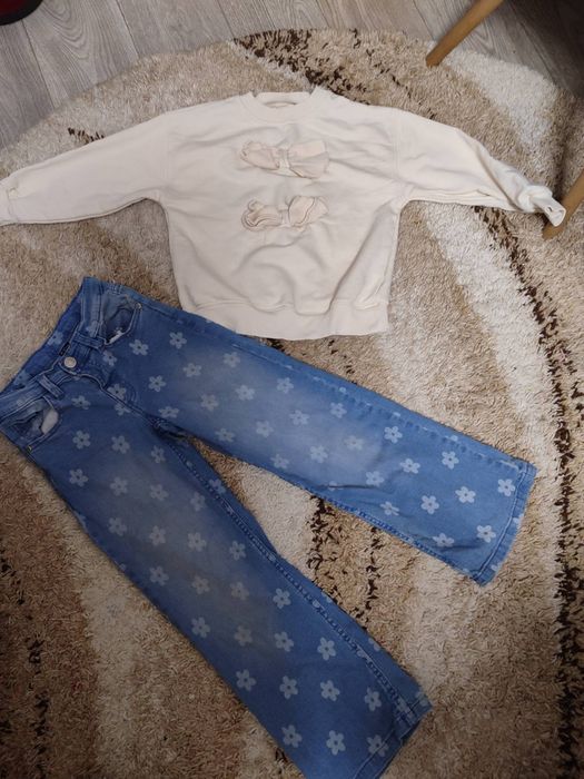 Костюм на дівчинку фірма zara