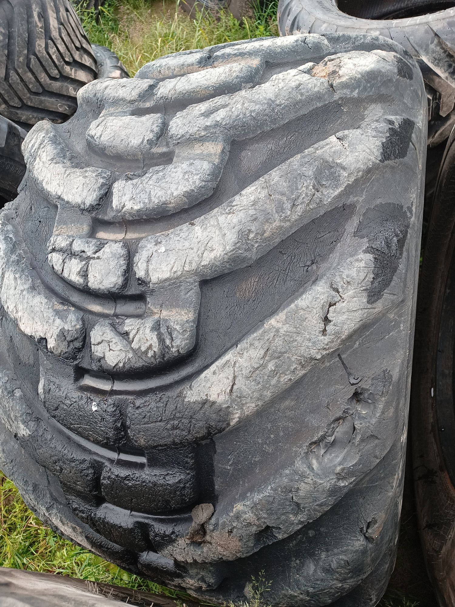 Opona leśna 800/40-26.5 Nokian harwester forwarder timberjack ponse