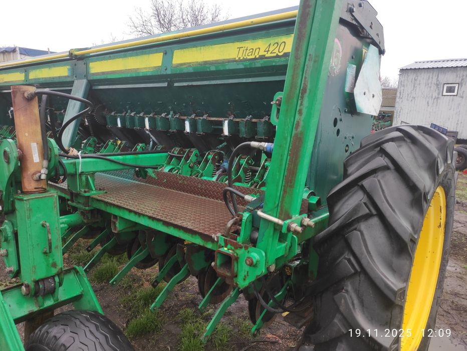 Продам сівалку харвест тітан 420
