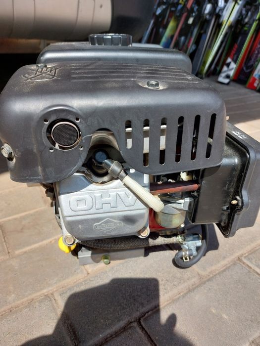 Silnik briggs varguard 6hp