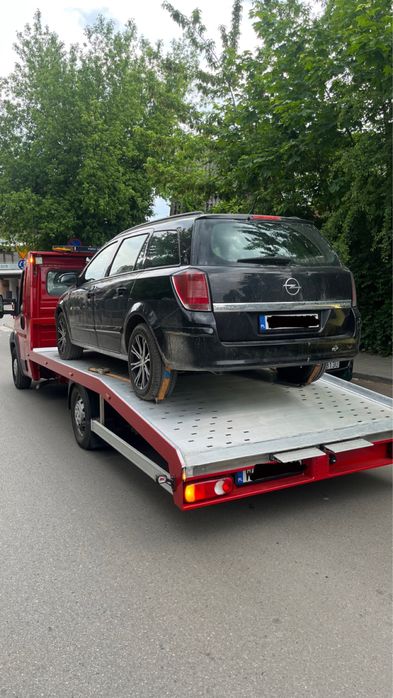 pomoc drogowa auto laweta transport maszyn holowanie 24/7 s17 s2 50 a2