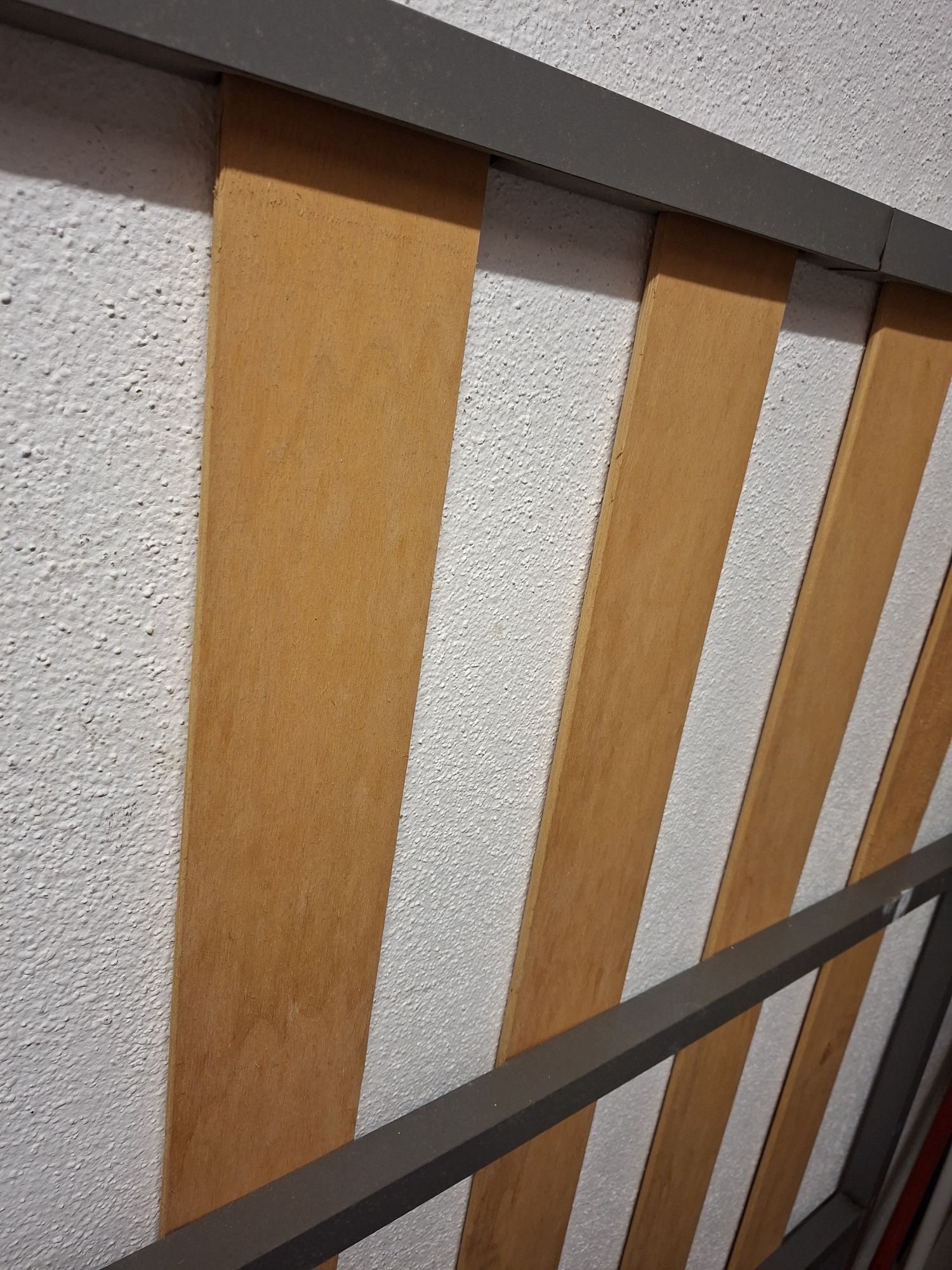 Estrado cama com ripas 150X200