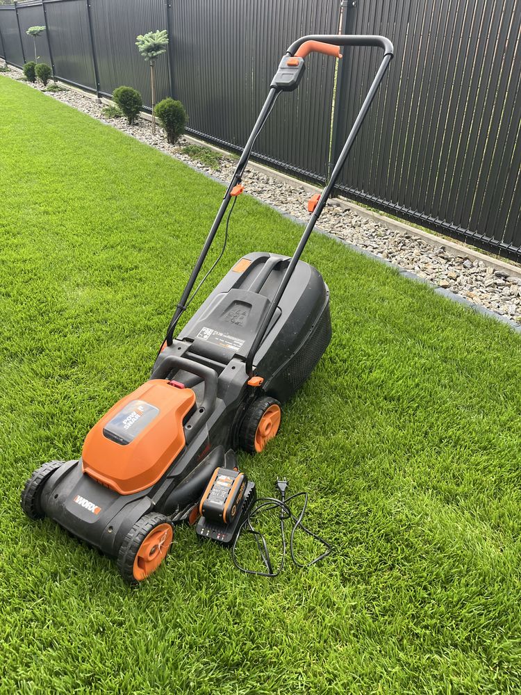 Kosiarka akumulatorowa Worx WP733E