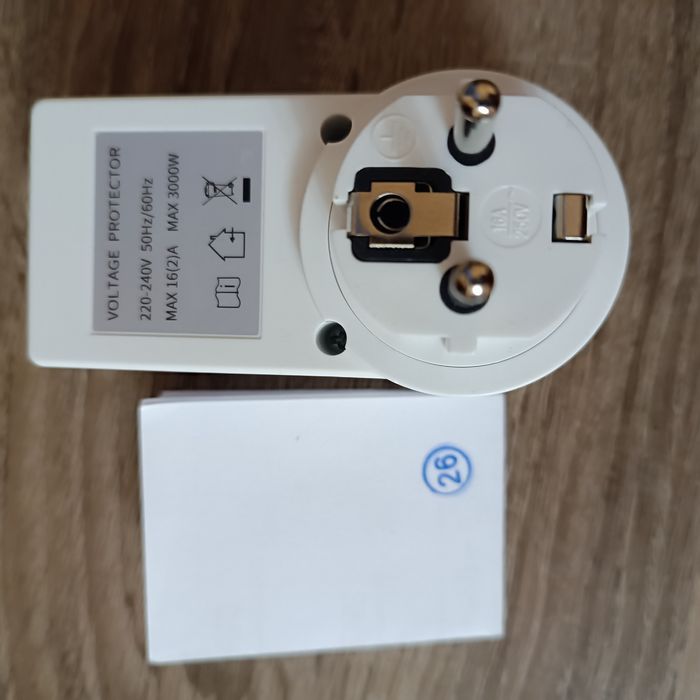 Защита ХОЛОДИЛЬНИКА от перепадов напряжения Taxnele.