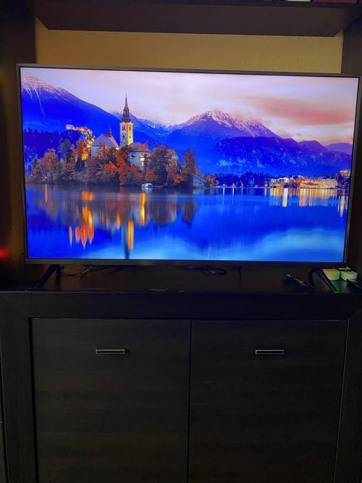 Продам Телевизор Xiaomi Mi TV UHD 4S 43"