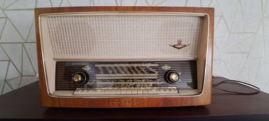 Rádio Nordmende Tannhauser antigo vintage ótimo estado
