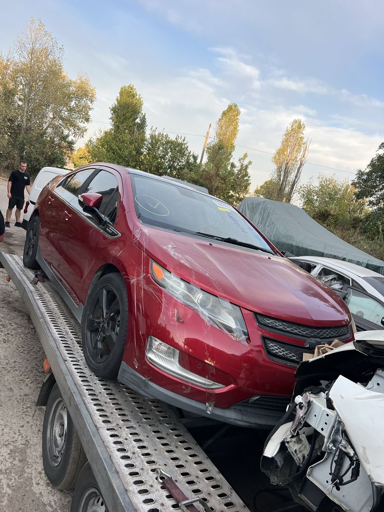 Разборка авто Chevrolet volt 1 2 розбірка шевролет вольт 1 2 шевроле