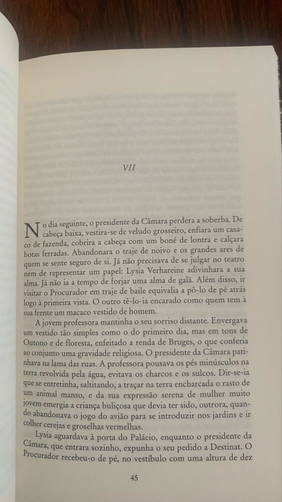 Livro Almas cinzentas de Philippe Claudel