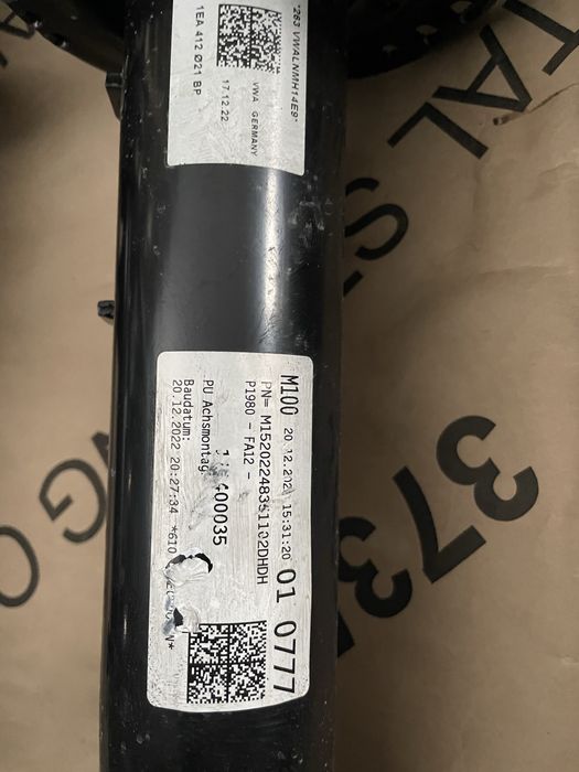 Передні амортизатори Фольксваген ід 4 ,Q4 E-Tron