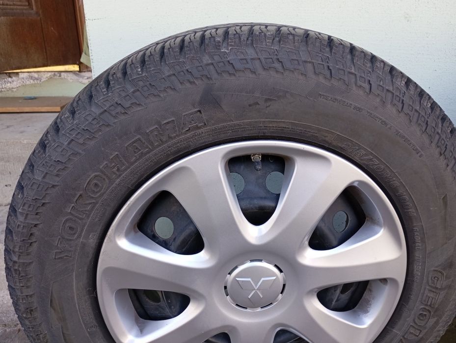 Koła stalowe rozm 16 5x114.3  opony zimowe yokohama stan idealny