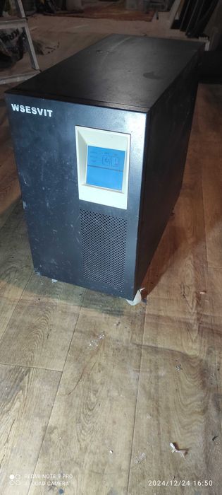 Інвертор, з 120dc в-220ac-;4kвт