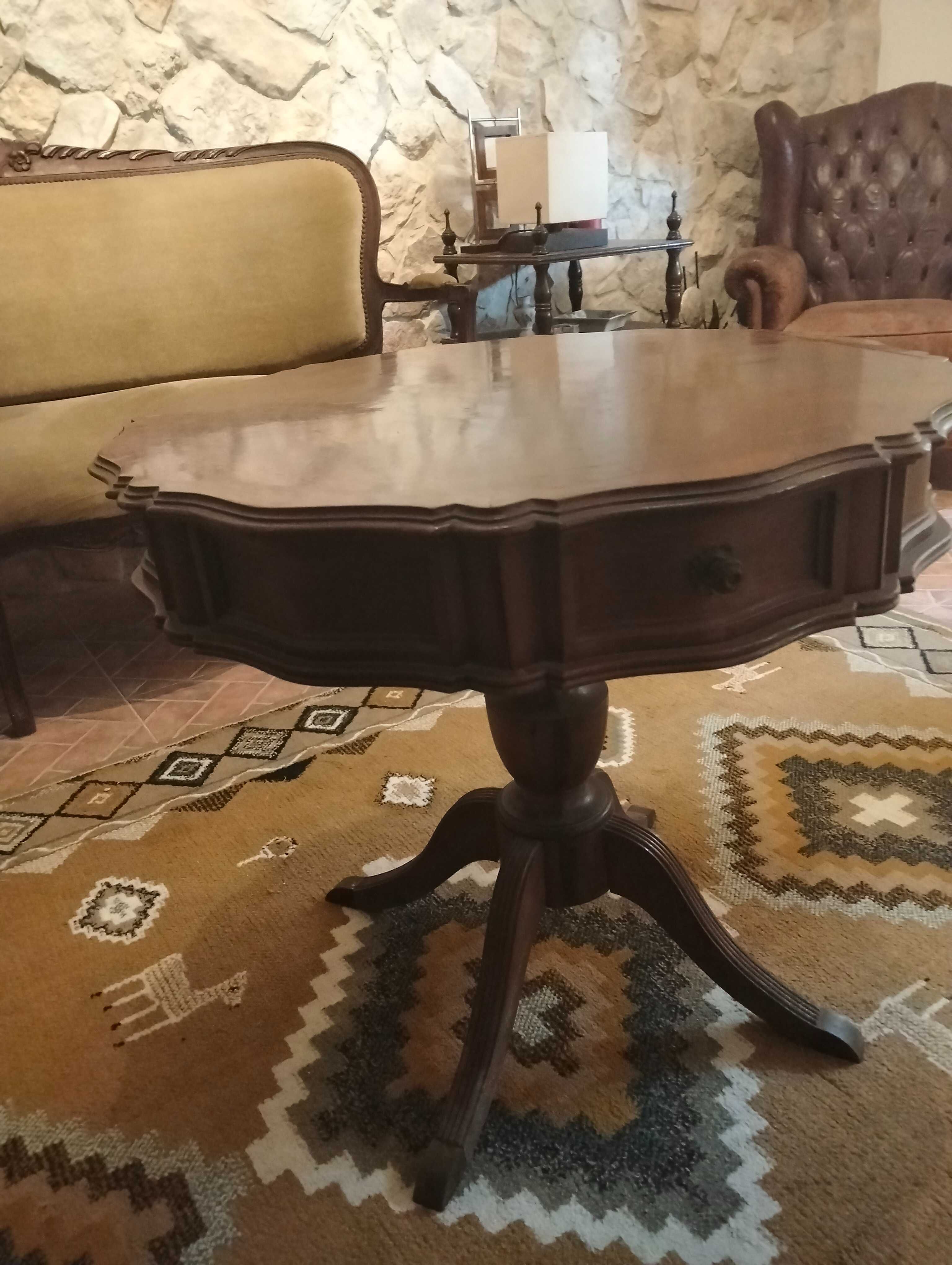 Moveis decorativos em nogueira