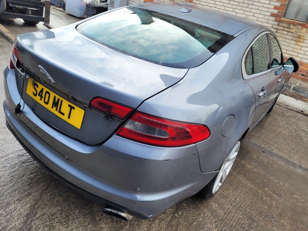 Jaguar XF Anglik w całości Brak silnika xenon skóra