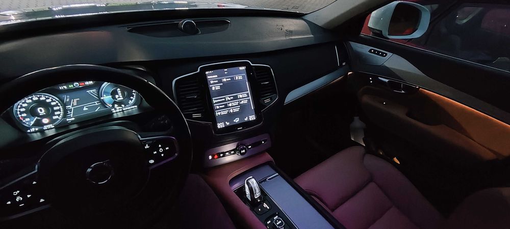 Volvo XC 90 T8 AWD Twin Engine Geartronic Momentum