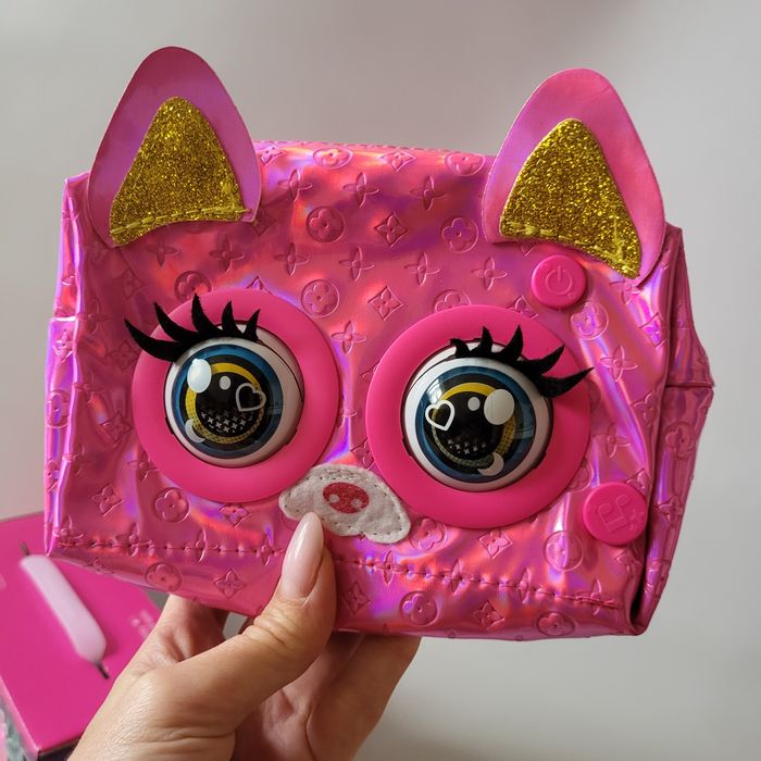 Інтерактивна сумочка