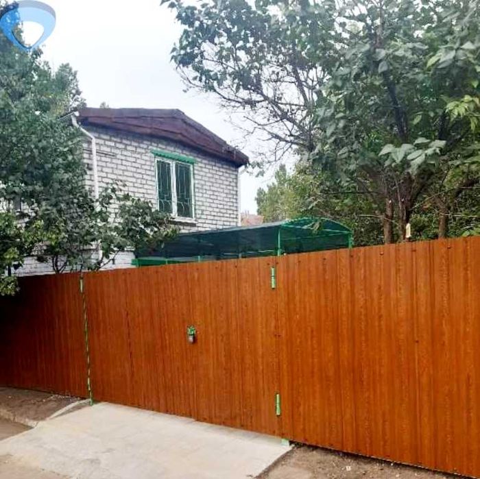 Продам 2-х этажный Дом в Лузановке.