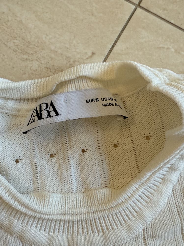 Zara sukienka dzianinowa ażurowa ecru szydełkowa mlecza damska