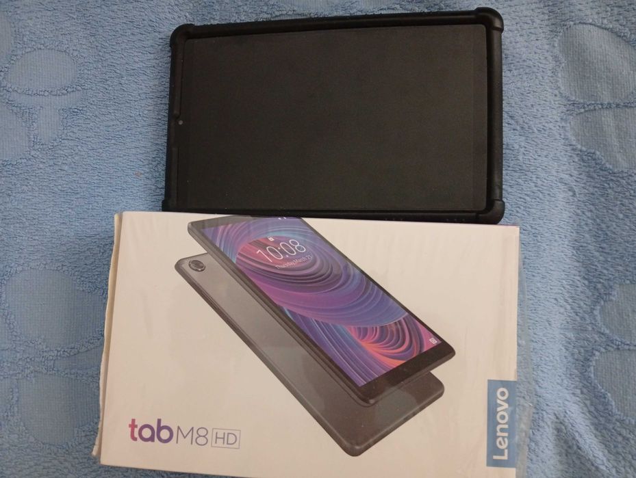 Планшет  LENOVO  M8  HD
