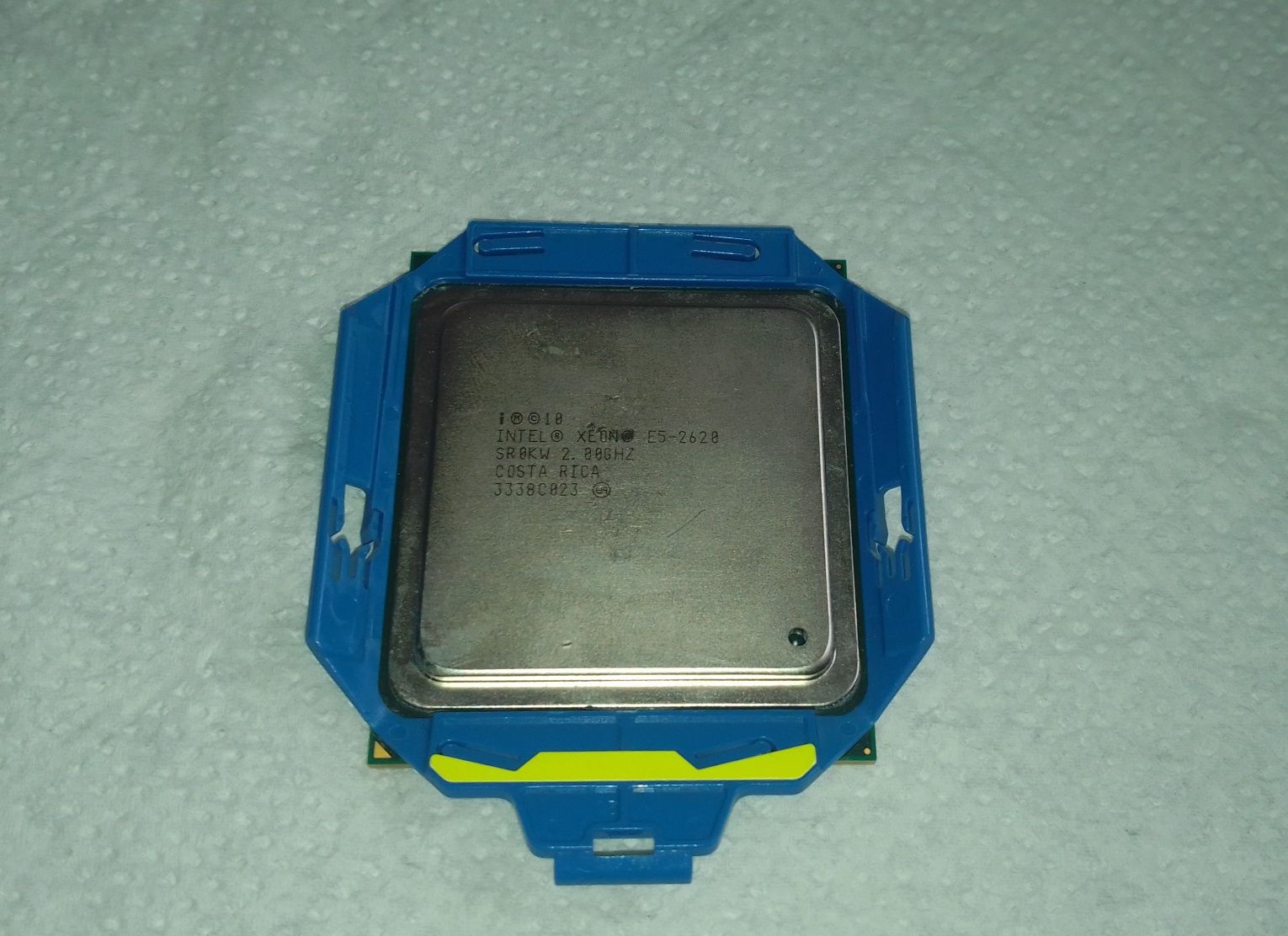 Intel Xeon E5-2620