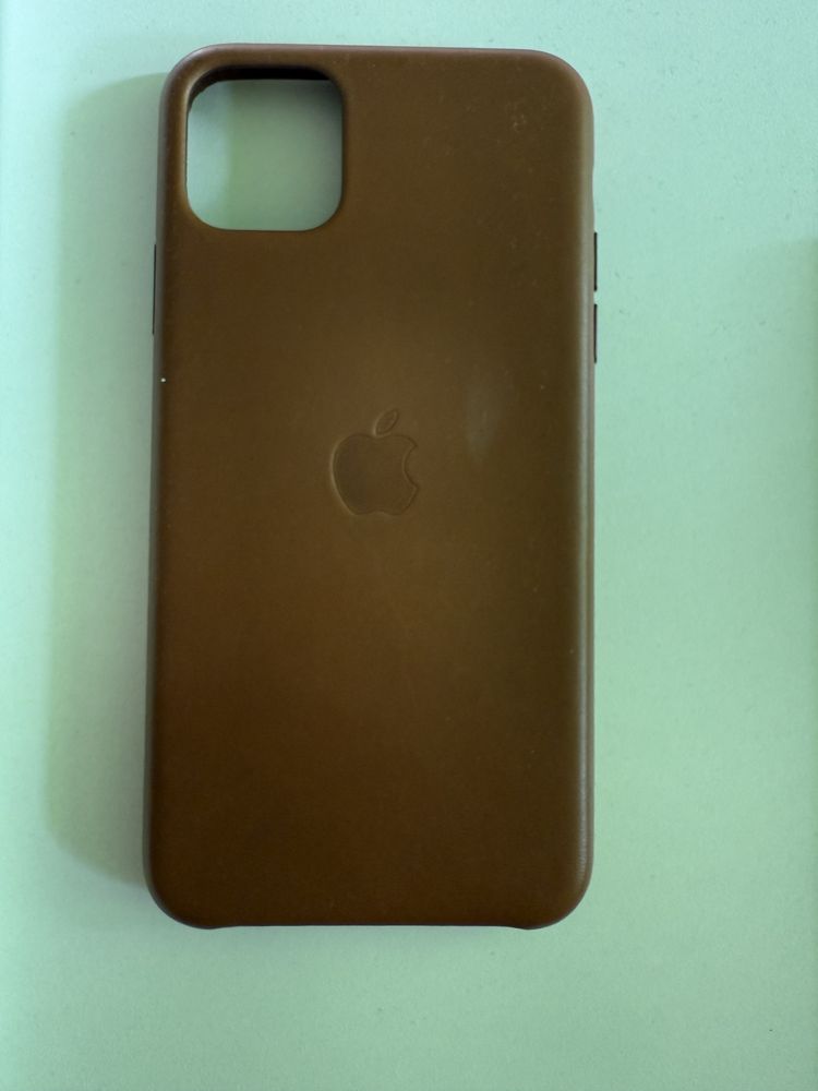 11 pro max - Leather Case, Spigen
