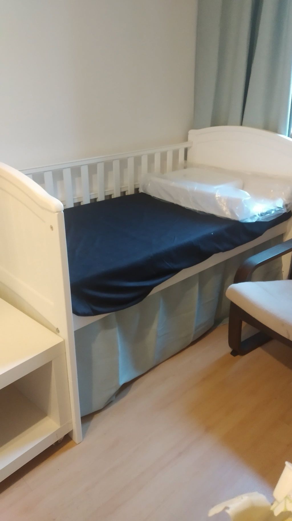 Blizniaki, Dwa łóżeczka tapczanik 140*70 kołyska, na biegunach