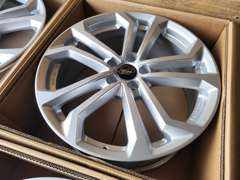 [686] 19 Cali 5x108 NOWE Felgi aluminiowe FORD Kuga Mondeo Smax Galaxy